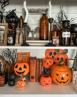 HALLOWEEN DECOR COLLECTION